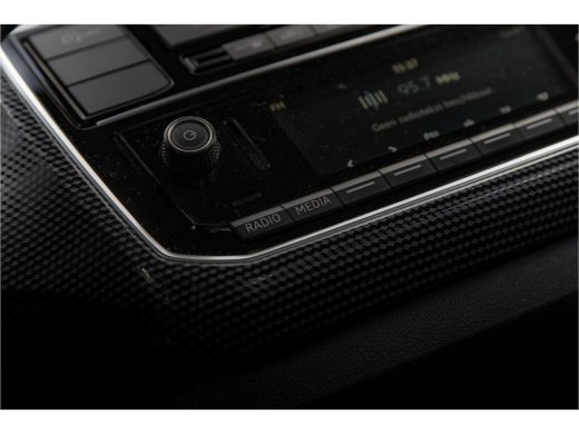 Volkswagen up! 1.0 | Cruise Controle | Camera | Climatronic | PDC ActivLease financial lease