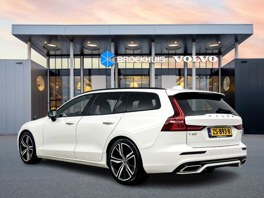 Volvo  V60 T4 R-Design | 19" | Panoramadak | Head-up | 360 Camera | Harman Kardon | Adaptieve cruise | BLIS ... ActivLease financial lease