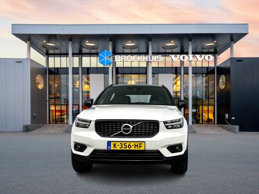 Volvo  XC40 T2 A/T R-Design | 18" | Adaptieve cruise | BLIS | Keyless | Elektr. achterklep | Park Assist | Na... ActivLease financial lease