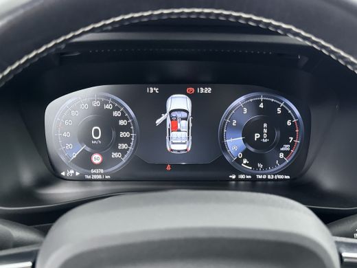 Volvo  XC40 T2 A/T R-Design | 19" | Harman Kardon | Leder/Nubuck | Adaptieve cruise | BLIS | Parkeercamera | ... ActivLease financial lease