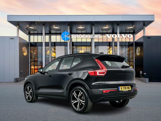 Volvo  XC40 T2 A/T R-Design | 19" | Harman Kardon | Leder/Nubuck | Adaptieve cruise | BLIS | Parkeercamera | ... ActivLease financial lease