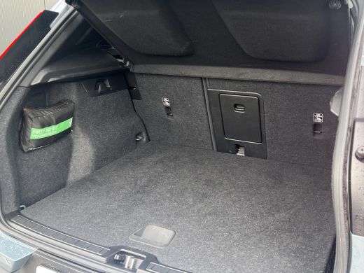 Volvo  XC40 Volvo T4 Plug-in hybrid Plus Dark | Leder | Harman/Kardon | BLIS | Adaptive Cruise | LED | DAB | ... ActivLease financial lease