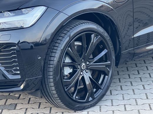 Volvo  XC60 Volvo T6 Plug-in hybrid AWD Ultra Black Edition | 360 Camera | Harman/Kardon | Adaptive LED | Pan... ActivLease financial lease