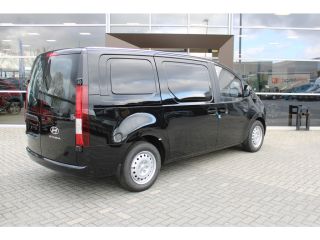 Hyundai Staria Hyundai 1.6 T-GDI HEV | Hybride | Direct uit voorraad leverbaar | Diverse kleuren | Dubbele schui...