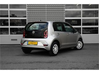 Volkswagen up! 1.0 | Cruise Controle | Camera | Climatronic | PDC