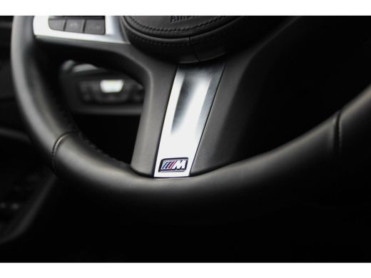BMW 1-serie 118i F40 Executive Edition Sport-Line | Automaat | 1e eigenaar | NL auto | BTW auto | LED | DAB | Camera | Carplay | 17 inch | Sportstuur | Cruise-control | Climate-control | Navi | ➡️ ActivLease financial lease