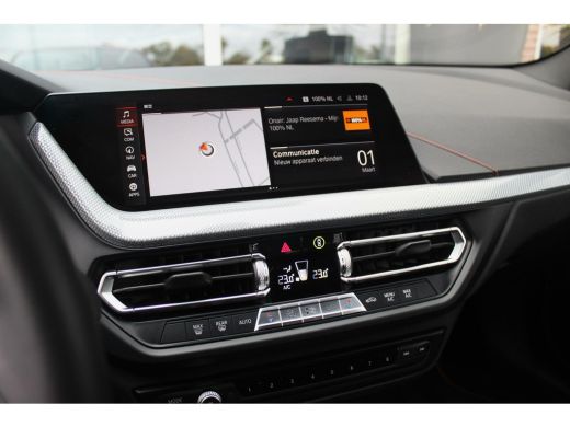BMW 1-serie 118i F40 Executive Edition Sport-Line | Automaat | 1e eigenaar | NL auto | BTW auto | LED | DAB | Camera | Carplay | 17 inch | Sportstuur | Cruise-control | Climate-control | Navi | ➡️ ActivLease financial lease