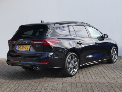 Ford Focus Wagon 1.0 EcoBoost Hybrid 125PK ST Line | STOEL+STUUR+VOORRUITVERWARMING | NAVI | ActivLease financial lease