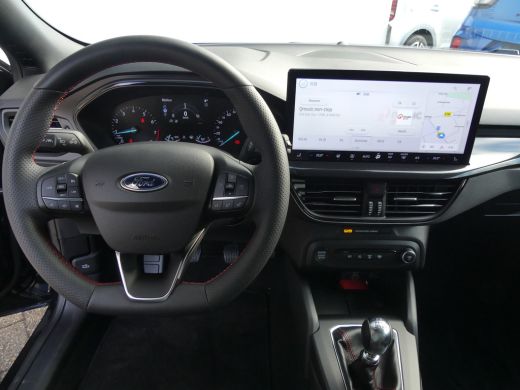Ford Focus Wagon 1.0 EcoBoost Hybrid 125PK ST Line | STOEL+STUUR+VOORRUITVERWARMING | NAVI | ActivLease financial lease