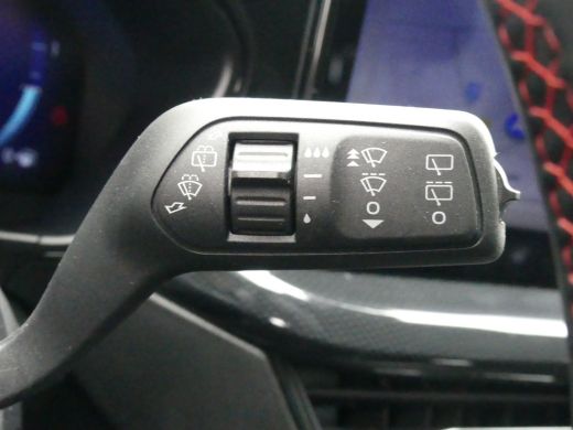 Ford Focus Wagon 1.0 EcoBoost Hybrid 155PK ST Line X Automaat | ADAPTIVE CRUISE | DODEHOEKDETECTIE | NAVI | ... ActivLease financial lease