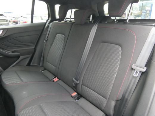 Ford FOCUS Wagon Ford 1.0 EcoBoost Hybrid ST Line | Winterpack | Camera | Keyless | LED | DAB | Climate Control ActivLease financial lease