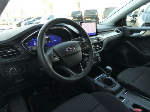 Ford FOCUS Wagon Ford 1.0 EcoBoost Hybrid Titanium X | 17 Inch | Elektrische Achterklep | Camera | Privacy Glass |... ActivLease financial lease