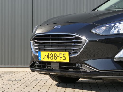 Ford FOCUS Wagon Ford 1.0 EcoBoost Hybrid Titanium X | 17 Inch | Elektrische Achterklep | Camera | Privacy Glass |... ActivLease financial lease