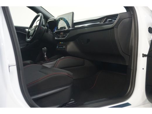 Ford FOCUS Wagon Wagon 1.0 EcoBoost Hybrid ST Line X | Winter Pack | 18 Inch | Navigatie | Cruise | Climate Contro... ActivLease financial lease