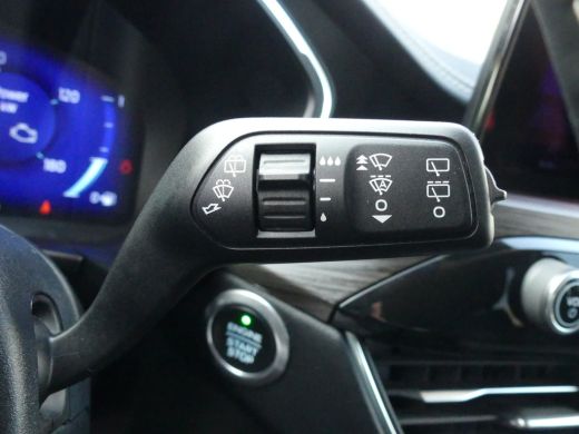 Ford Kuga 2.5 PHEV 225PK Vignale | HEAD-UP DISPLAY | LEDER | STOELVERWARMING | ELEKTRISCHE ACHTERKLEP | ActivLease financial lease