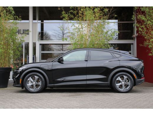 Ford Mustang Mach-E Ford 98kWh Ext. Range RWD Technology Pack Plus ActivLease financial lease
