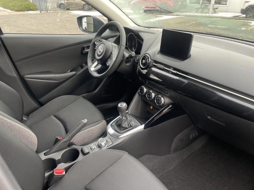 Mazda 2 1.5 e-SkyActiv-G 90 Exclusive-Line | NIEUWE AUTO | Climate control | Achteruitrij camera | LM vel... ActivLease financial lease