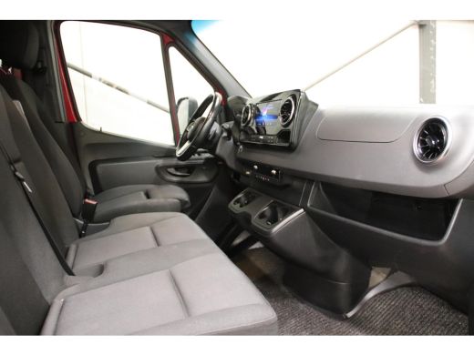 Mercedes Sprinter 515 CDI AUTOMAAT BAKWAGEN MEUBELBAK MET LAADKLEP ActivLease financial lease