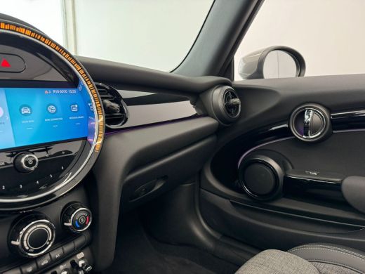 Mini Cabrio 1.5 Cooper Business Edition | Airco | Cruise control | Carplay | Leder | Alarm | DAB | LED | | Ai... ActivLease financial lease