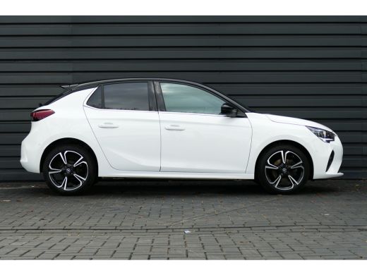 Opel Corsa Opel 1.2 TURBO 100PK 5-DRS ELEGANCE GS / NAVI / CLIMA / PDC / 17"LMV / CAMERA / PANO.DAK / FULL-L... ActivLease financial lease