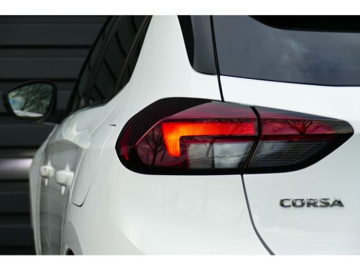 Opel Corsa Opel 1.2 TURBO 100PK 5-DRS ELEGANCE GS / NAVI / CLIMA / PDC / 17"LMV / CAMERA / PANO.DAK / FULL-L... ActivLease financial lease