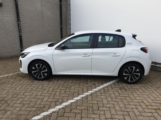 Peugeot 208 1.2 PureTech 75 Style | Apple Carplay/Android Auto|telefoonintegratie premium | Cruise control | ... ActivLease financial lease