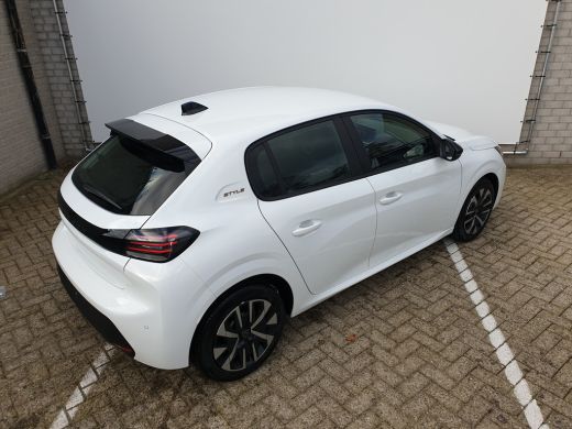 Peugeot 208 1.2 PureTech 75 Style | Apple Carplay/Android Auto|telefoonintegratie premium | Cruise control | ... ActivLease financial lease