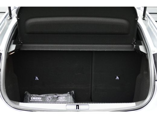Peugeot 208 1.2 PURTECH 100PK 5-DRS GT / NAVI / CLIMA / PDC / 17"LMV / CAMERA / KEYLESS / FULL-LED / BLUETOOT... ActivLease financial lease