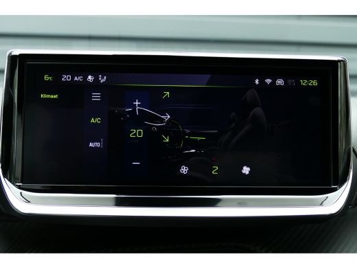 Peugeot 208 1.2 PURTECH 100PK 5-DRS GT / NAVI / CLIMA / PDC / 17"LMV / CAMERA / KEYLESS / FULL-LED / BLUETOOT... ActivLease financial lease