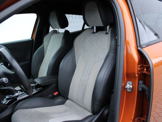 Peugeot e-2008 EV GT 50 kWh NL AUTO | CAMERA | CARPLAY | 3D COCKPIT ActivLease financial lease