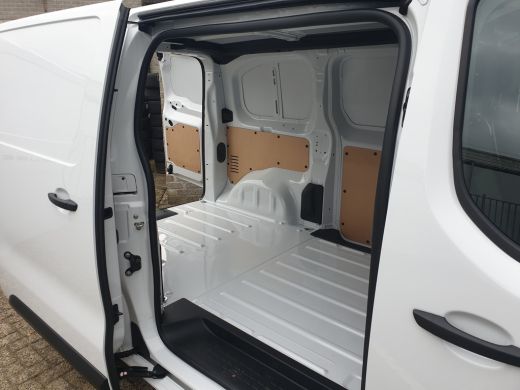 Peugeot Expert 1.5 BlueHDi 120 S&S L2 ActivLease financial lease