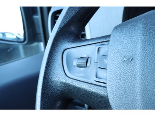 Peugeot Expert 2.0 BlueHDI 120 Standard Asphalt | HUD | ACC | Camera | Sidebars | Navi | Carplay ActivLease financial lease