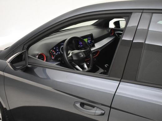 Seat Ibiza 1.0 EcoTSI 96pk FR | FABRIEKSGARANTIE TOT 10-2026 | 100% Dealeronderhouden | Cruise control | Par... ActivLease financial lease