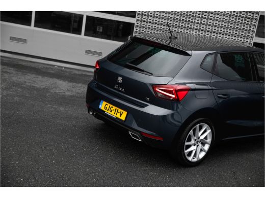 Seat Ibiza 1.0 EcoTSI FR | Schuif/kantel dak | Apple Carplay | 17 inch | Clima | Stoelverw. | ActivLease financial lease