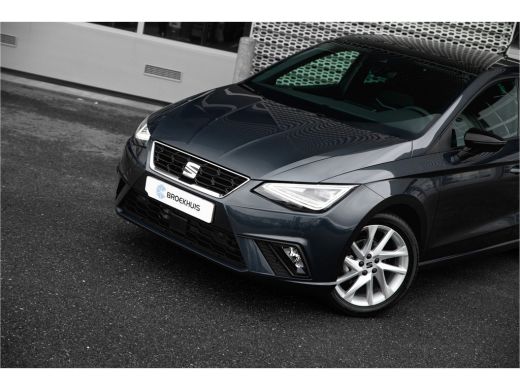 Seat Ibiza 1.0 EcoTSI FR | Schuif/kantel dak | Apple Carplay | 17 inch | Clima | Stoelverw. | ActivLease financial lease
