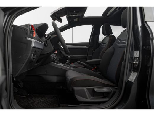 Seat Ibiza 1.0 EcoTSI FR | Schuif/kantel dak | Apple Carplay | 17 inch | Clima | Stoelverw. | ActivLease financial lease