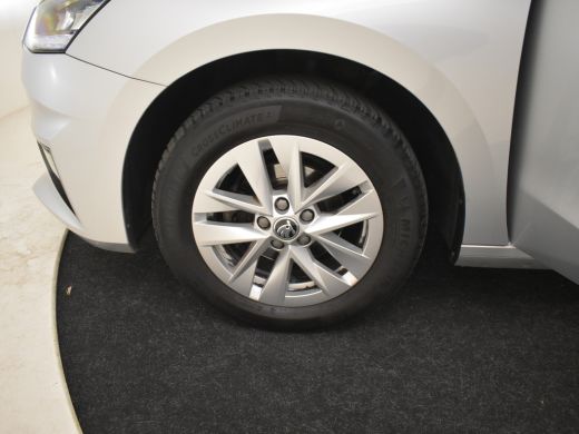 Skoda Fabia 1.0 TSI 96pk Business Edition | FABRIEKSGARANTIE TOT 03-2027 | Cruise control | Parkeersensoren a... ActivLease financial lease