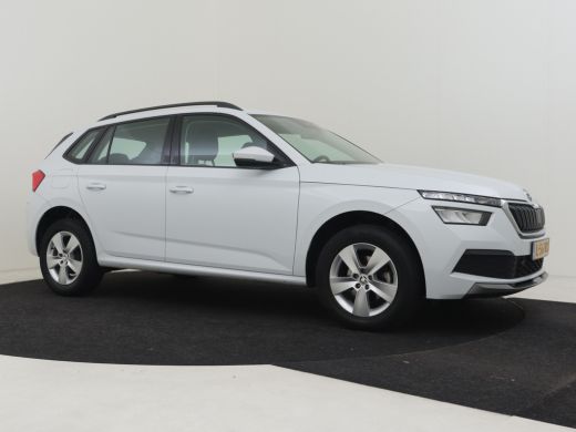 Skoda Kamiq 1.0 TSI 111pk Ambition | 100% Dealeronderhouden | 1ste eigenaar | Cruise control | Parkeersensore... ActivLease financial lease