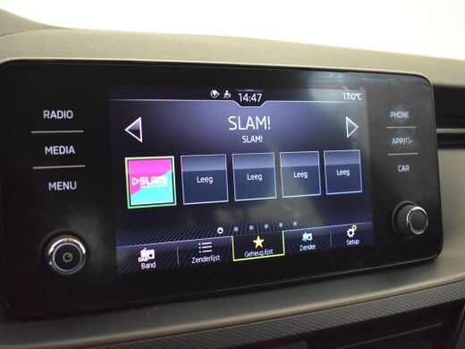 Skoda Kamiq 1.0 TSI 111pk Ambition | 100% Dealeronderhouden | 1ste eigenaar | Cruise control | Parkeersensore... ActivLease financial lease