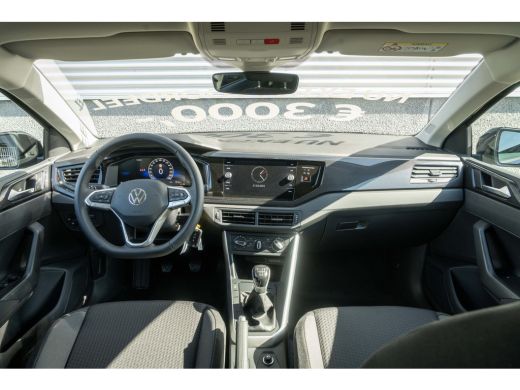 Volkswagen Polo Volkswagen Life Edition Inclusief €2000,- inruilvoordeel | 'App-Connect' draadloze smartphone int... ActivLease financial lease