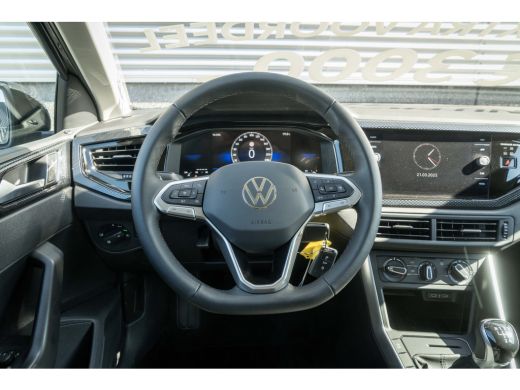 Volkswagen Polo Volkswagen Life Edition Inclusief €2000,- inruilvoordeel | 'App-Connect' draadloze smartphone int... ActivLease financial lease