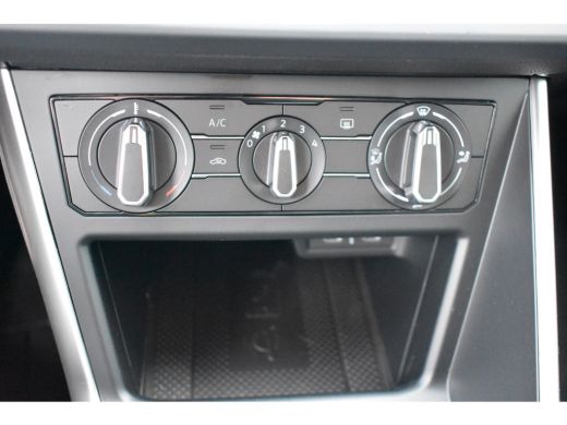 Volkswagen Polo 1.0 TSI 95 5MT Life Edition Inclusief €2000,- inruilvoordeel + €1000,- korting  | 'App-Connect' d... ActivLease financial lease