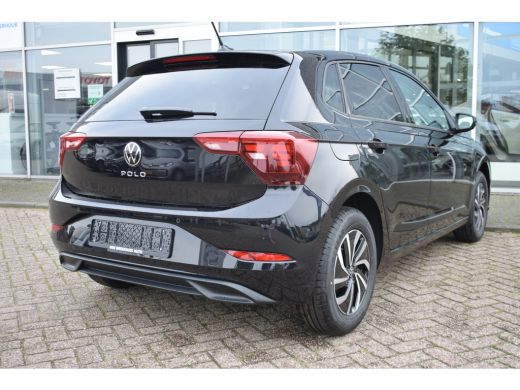 Volkswagen Polo 1.0 TSI 95 5MT Life Edition Inclusief €2000,- inruilvoordeel + €1000,- korting  | 'App-Connect' d... ActivLease financial lease