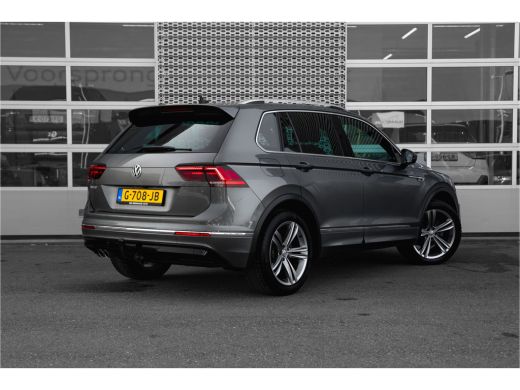 Volkswagen Tiguan 1.5 TSI Comfortline Business R-Line | Trekhaak | Camera | Elektr. A.Klep | ActivLease financial lease