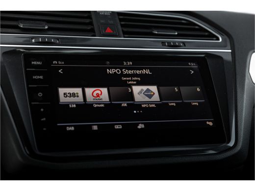 Volkswagen Tiguan 1.5 TSI Comfortline Business R-Line | Trekhaak | Camera | Elektr. A.Klep | ActivLease financial lease