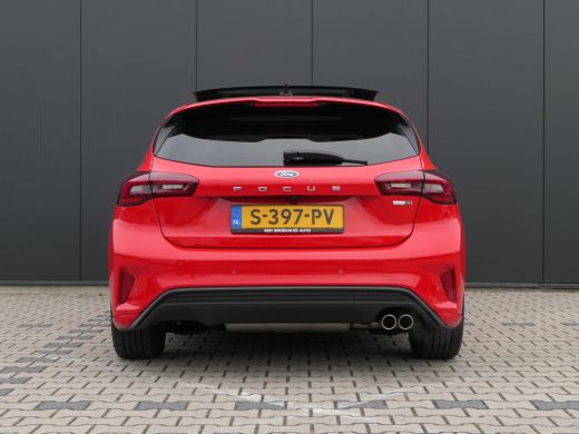 Ford Focus Ford 1.0 EcoBoost Hybrid ST Line | Panoramadak | Winterpack | Adaptief | 13.500 km ! | UNIEK !!! ActivLease financial lease