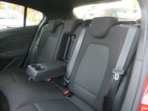 Ford Focus Ford 1.0 EcoBoost Hybrid ST Line | Panoramadak | Winterpack | Adaptief | 13.500 km ! | UNIEK !!! ActivLease financial lease