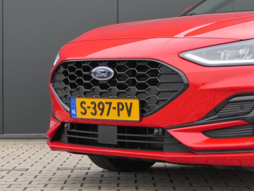 Ford Focus Ford 1.0 EcoBoost Hybrid ST Line | Panoramadak | Winterpack | Adaptief | 13.500 km ! | UNIEK !!! ActivLease financial lease