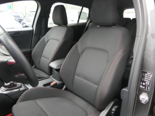 Ford FOCUS Wagon 1.0 EcoBoost ST Line | Winterpack | Keyless | 18 Inch | Privacy Glass | Climate Control | LED | D... ActivLease financial lease