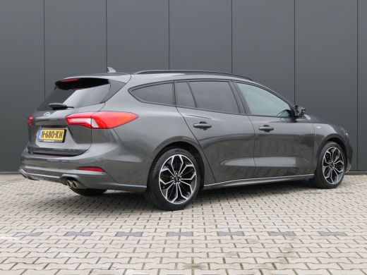 Ford FOCUS Wagon 1.0 EcoBoost ST Line | Winterpack | Keyless | 18 Inch | Privacy Glass | Climate Control | LED | D... ActivLease financial lease